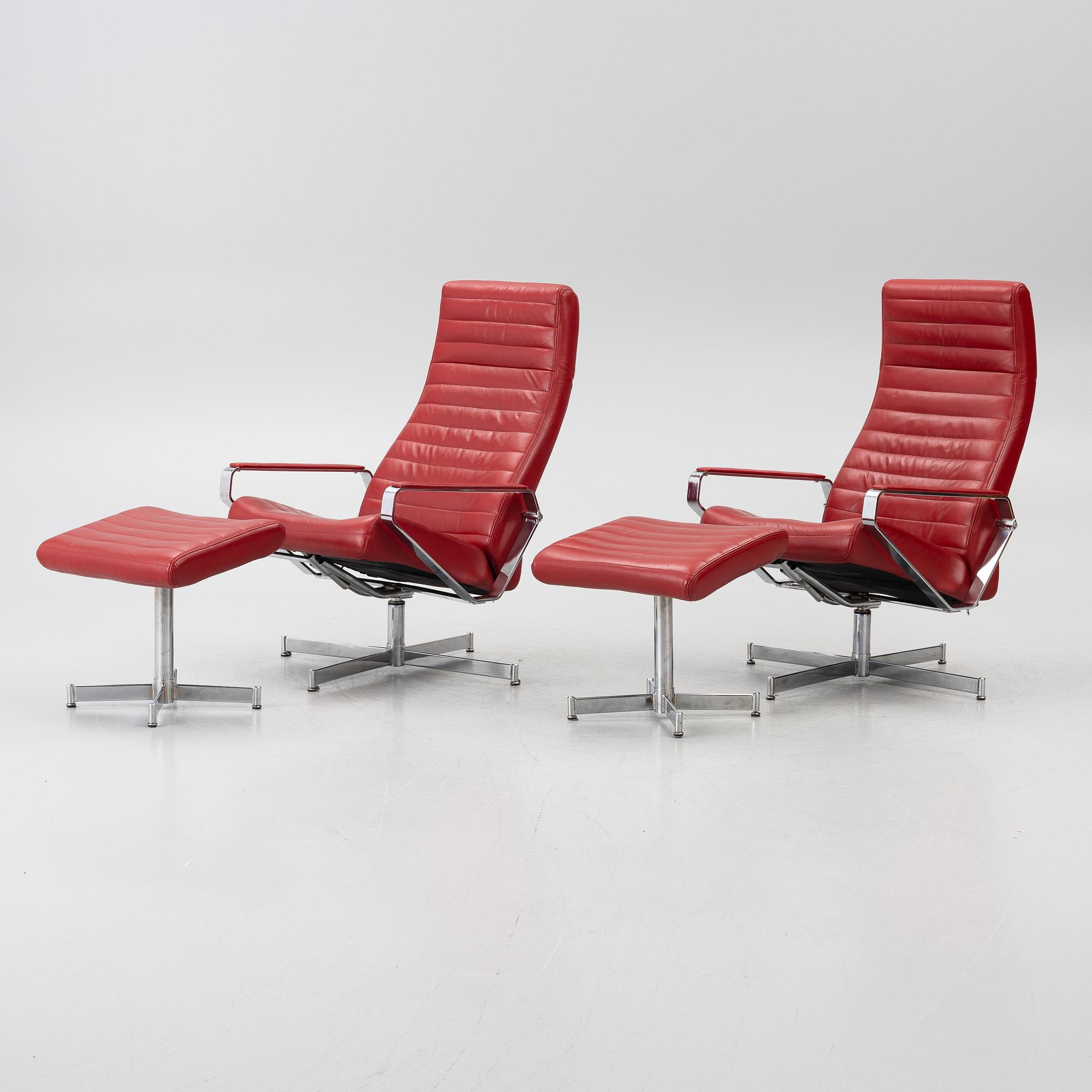Pair of armchairs with footstool, “Vitesse”, Bolia.