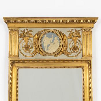 Spegel, gustaviansk stil, omkring år 1900.