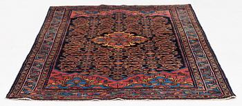 A carpet, North Western Persia, ca 193 x 147 cm.