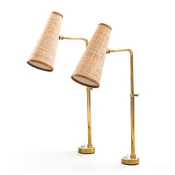 Paavo Tynell, a pair of early 1950's table lamps for Taito.