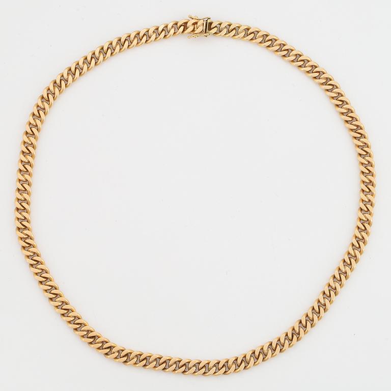 18K gold necklace.