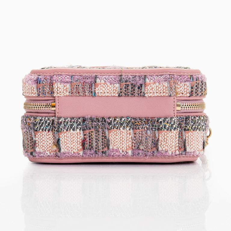 Chanel, a "Small Tweed Filigree Vanity Case" bag, 2019.