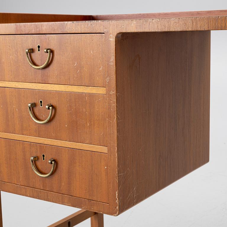 Josef Frank, Dressing table / writing desk, model 736, Firma Svenskt Tenn.