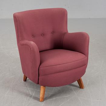 FÅTÖLJ. 1900-talets mitt.