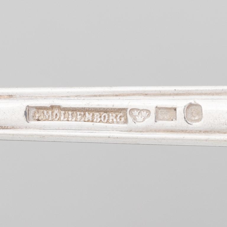 Gustaf Möllenborg, A silver cutlery, “Prins Fredrik”, Stockholm, including 1876 (24 pieces).