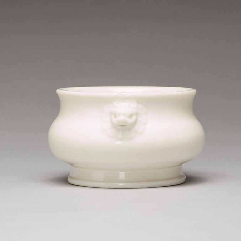 A blanc de chine/dehua censer, probably Ming dynasty (1368-1644).