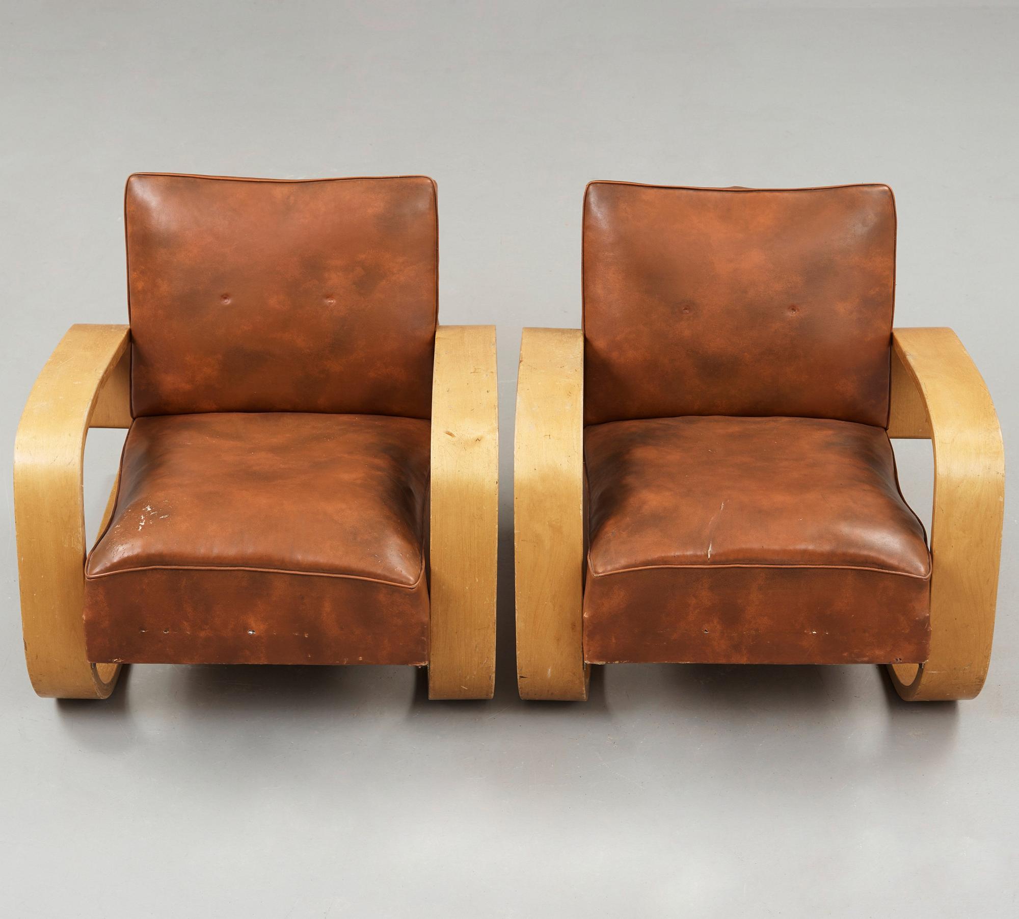 Alvar Aalto, fåtöljer ett par, modell 400, Huonekalu-ja Rakennustyötehdas Oy för Artek, Finland 1940-50-tal.