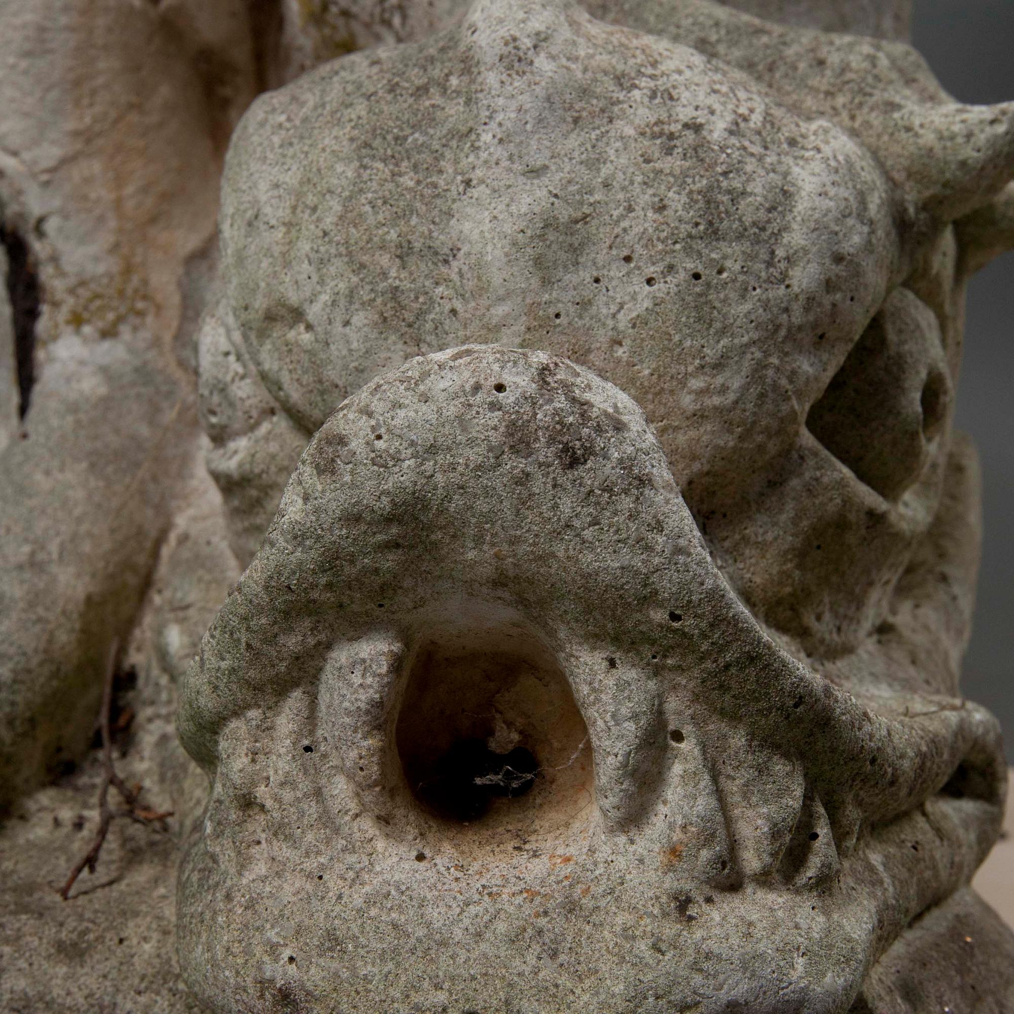 TRÄDGÅRDSSKULPTUR / FONTÄN, betong, 1900-talets senare hälft.