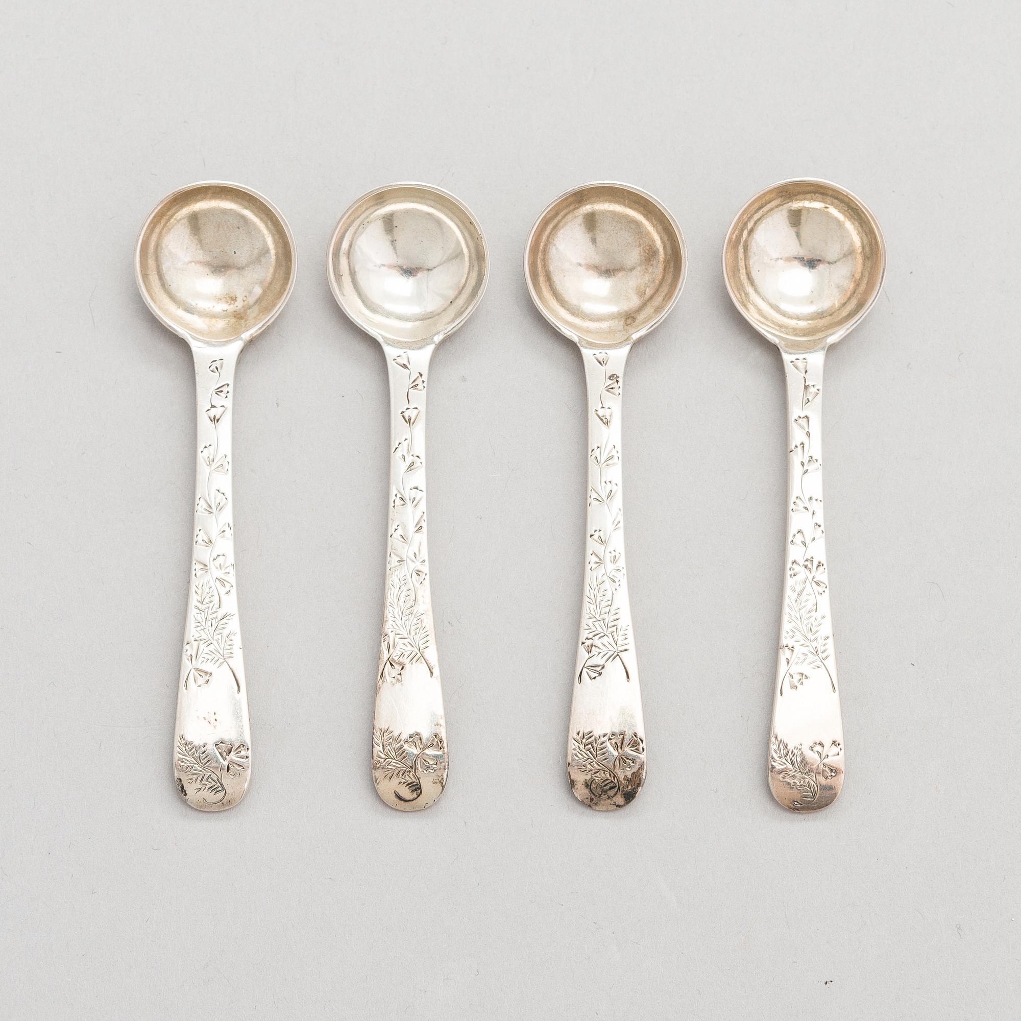 SALTKARSSET för fyra, sterling silver, London 1883.