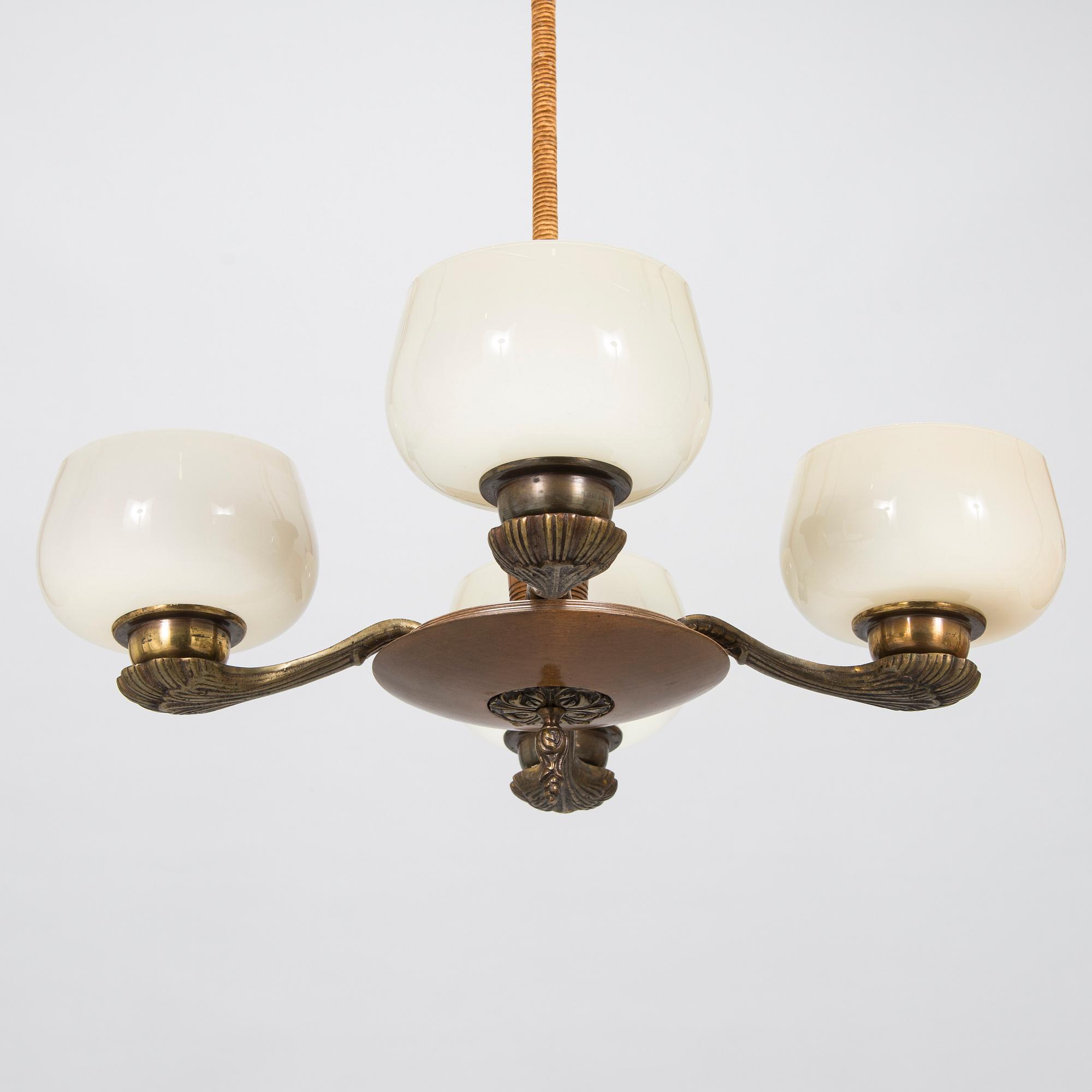 Paavo Tynell, a 1930's '1376/4' chandelier for Taito.