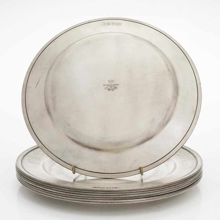 Eight Swedish pewter plates, Scandia tenn, Karlshamn 1994-95.