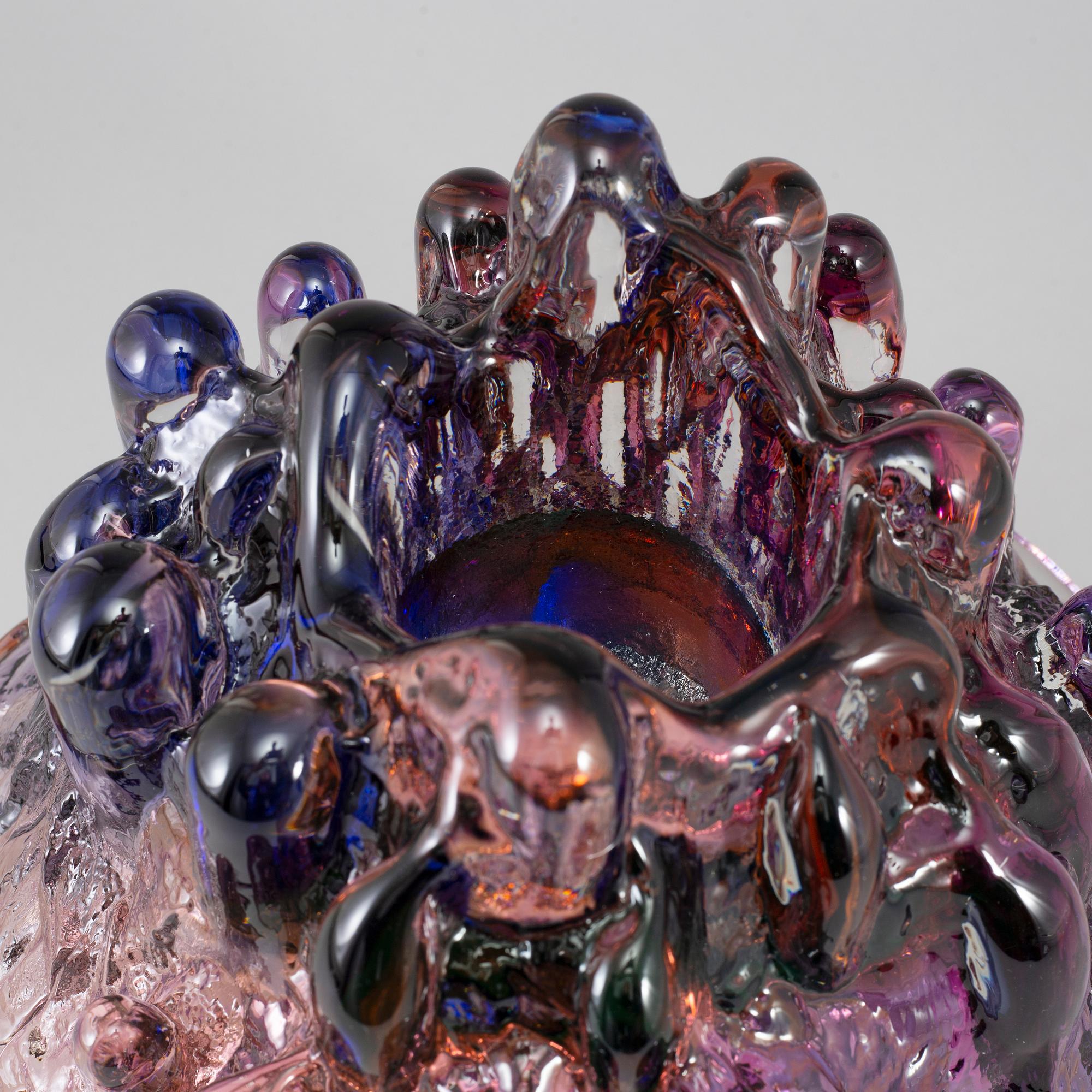 GÖRAN WÄRFF, a glass sculpture from Kosta Boda.