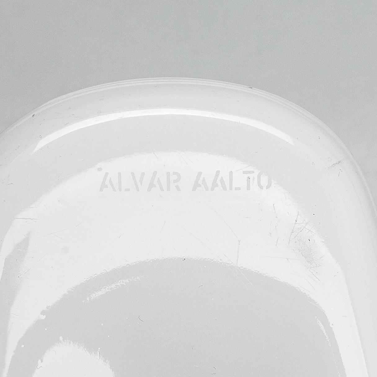 Alvar Aalto, Two '3030' vases signed Alvar AAlto.