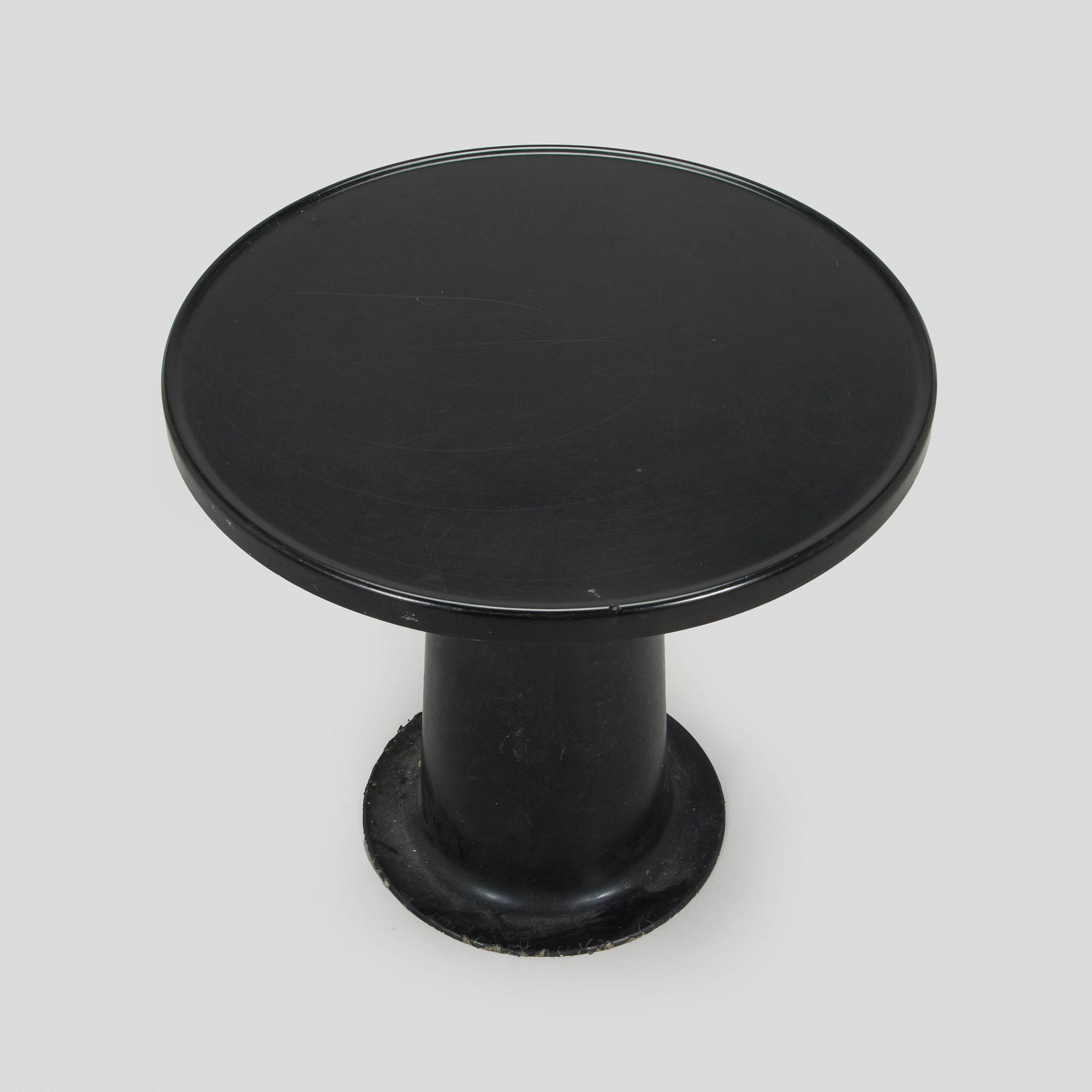 Yrjö Kukkapuro, a 1970s 'Saturnus' table, made to order, Haimi.