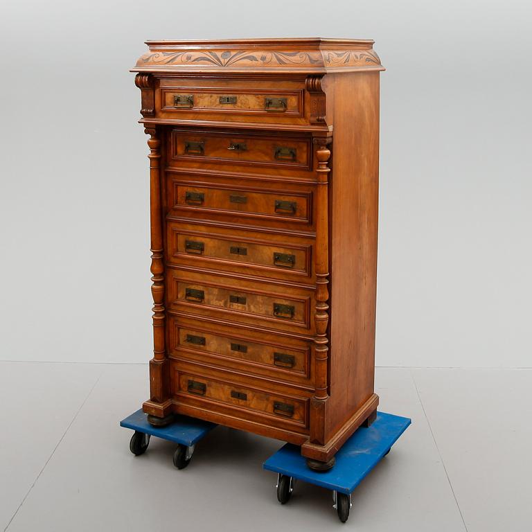 CHIFFONJÉ, 1800-/1900-tal.