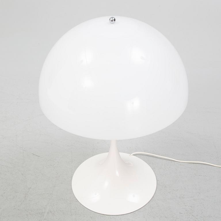 Verner Panton, table lamp, "Panthella", Louis Poulsen.