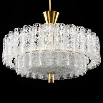 TAKLAMPA, Doria Lichtenwerken, Österrike, 1900-talets andra hälft. Höjd 68 cm.