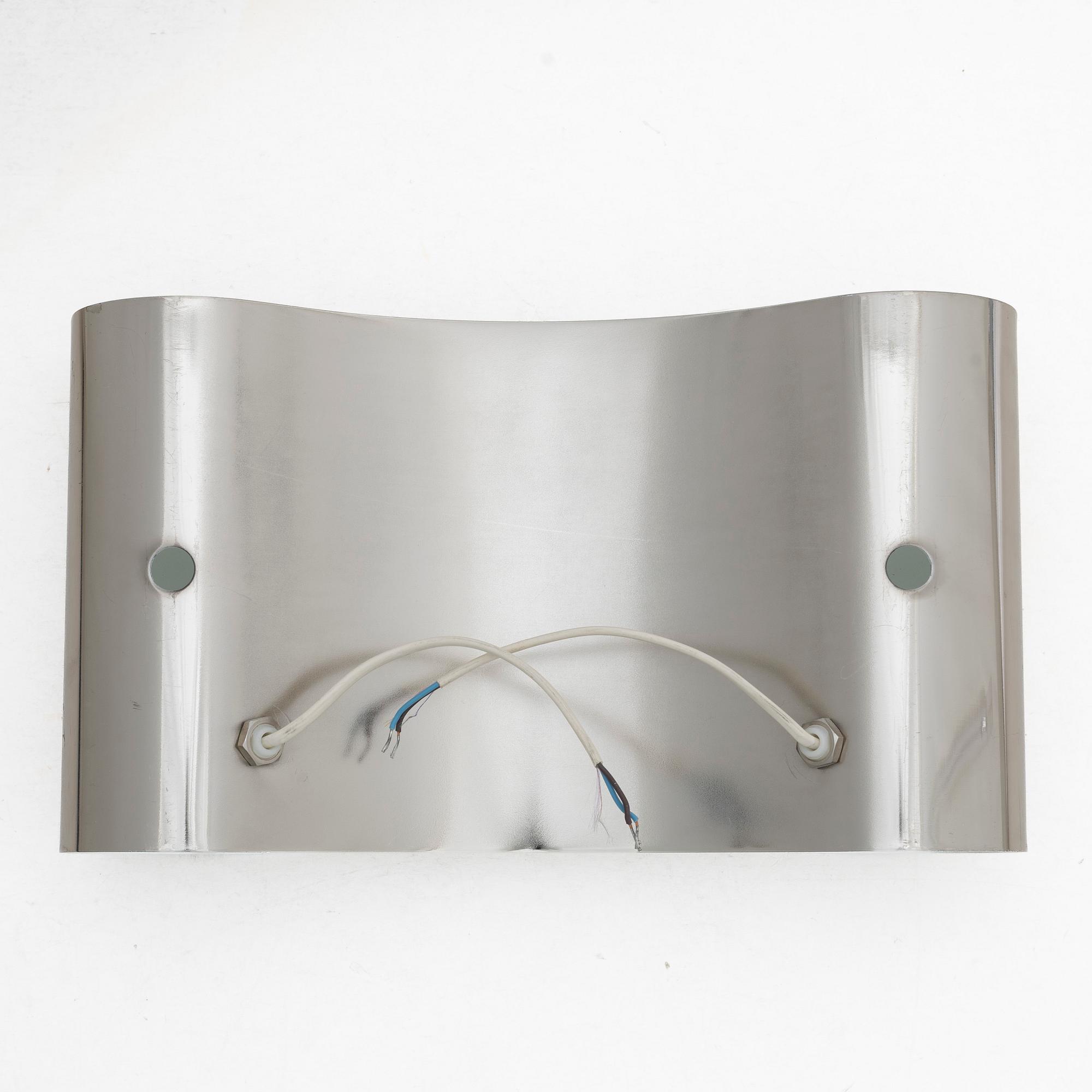 Tobia Scarpa, a 'Foglio' wall lamp, Flos.