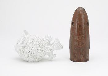 Two Gunnar Nylund stoneware figures of fishes, Rörstrand.