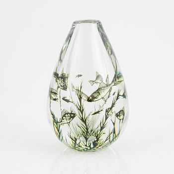 Edward Hald, a 'Fiskgraal' glass vase, Orrefors.