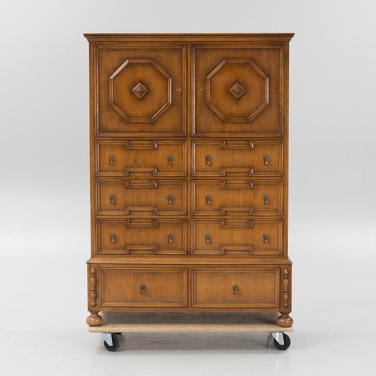 A cabinet, Nordiska Kompaniet, Sweden, dated 1918.