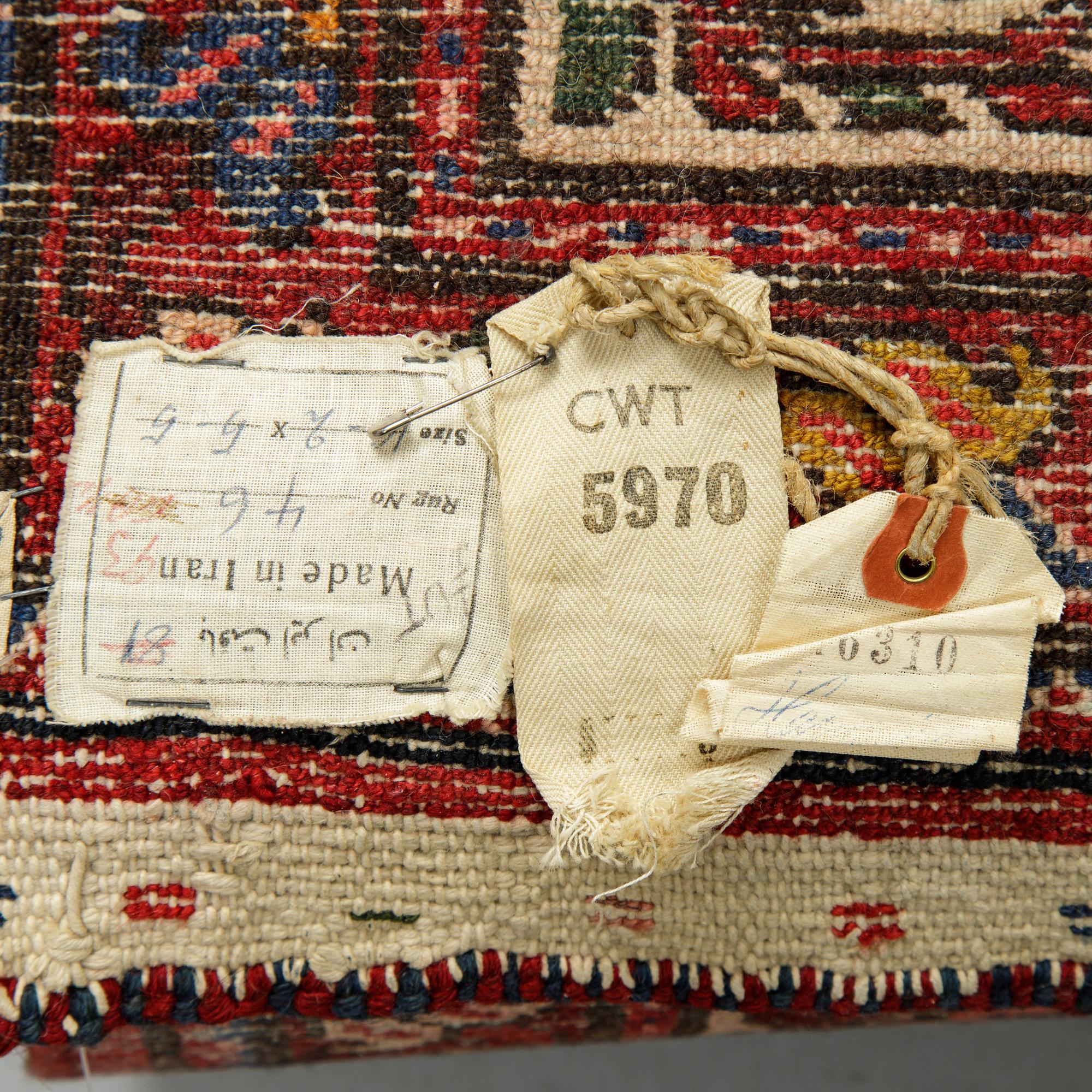 Matta, semiantik/old, Västpersisk,  ca 317 x 165 cm.