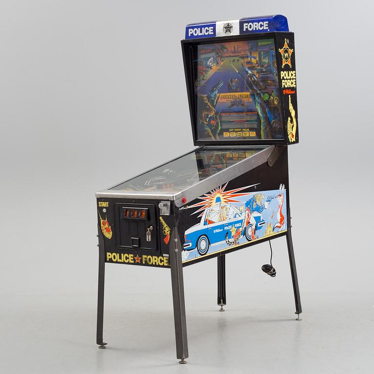 a "Police Force" pin-ball game Williams electronic games Chicago, USA 1989.