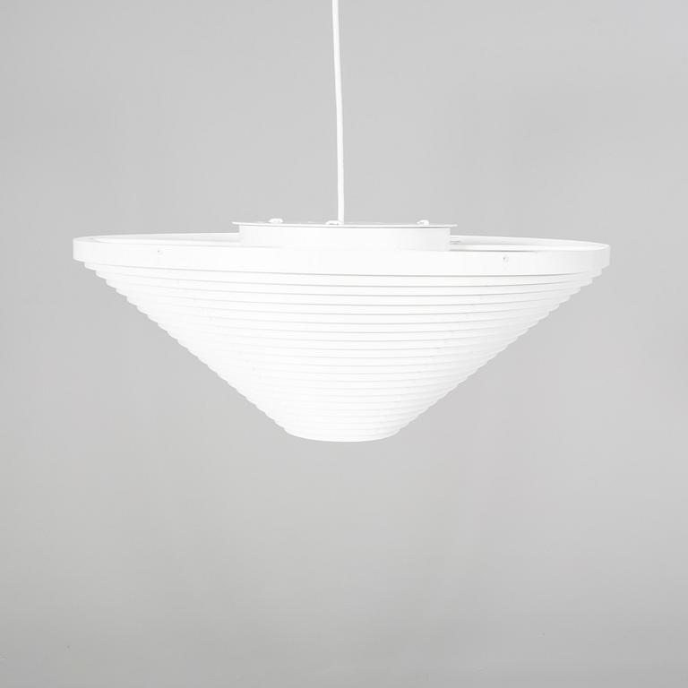 Alvar Aalto,  ceiling lamp A622A, Artek.