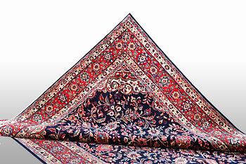 Matto, Sarouk, ca 308 x 245 cm.