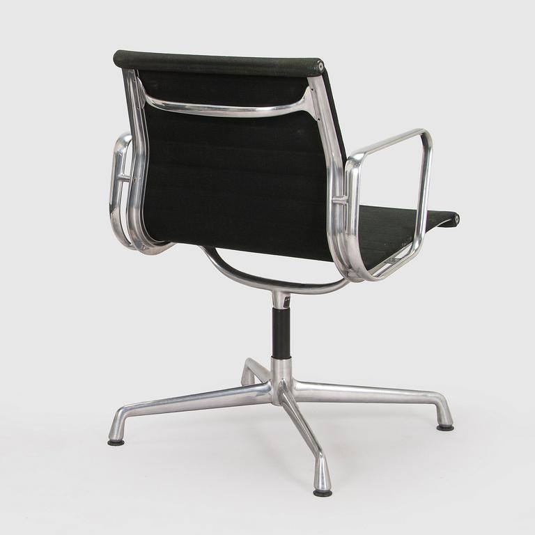 Charles & Ray Eames, karmstol, "EA108", licenstillverkad av ICF, Italia, 1970/80-tal.