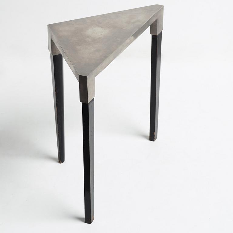 Nils Fougstedt, a console table, model 118, Firma Svenskt Tenn, Stockholm 1934.