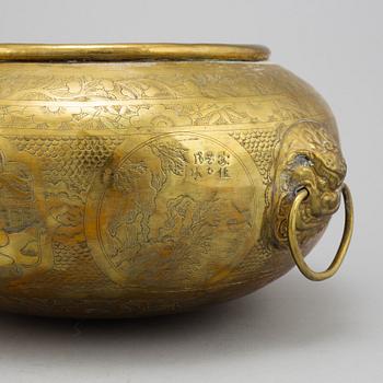 A large Chinese brass censer, early 20th century.