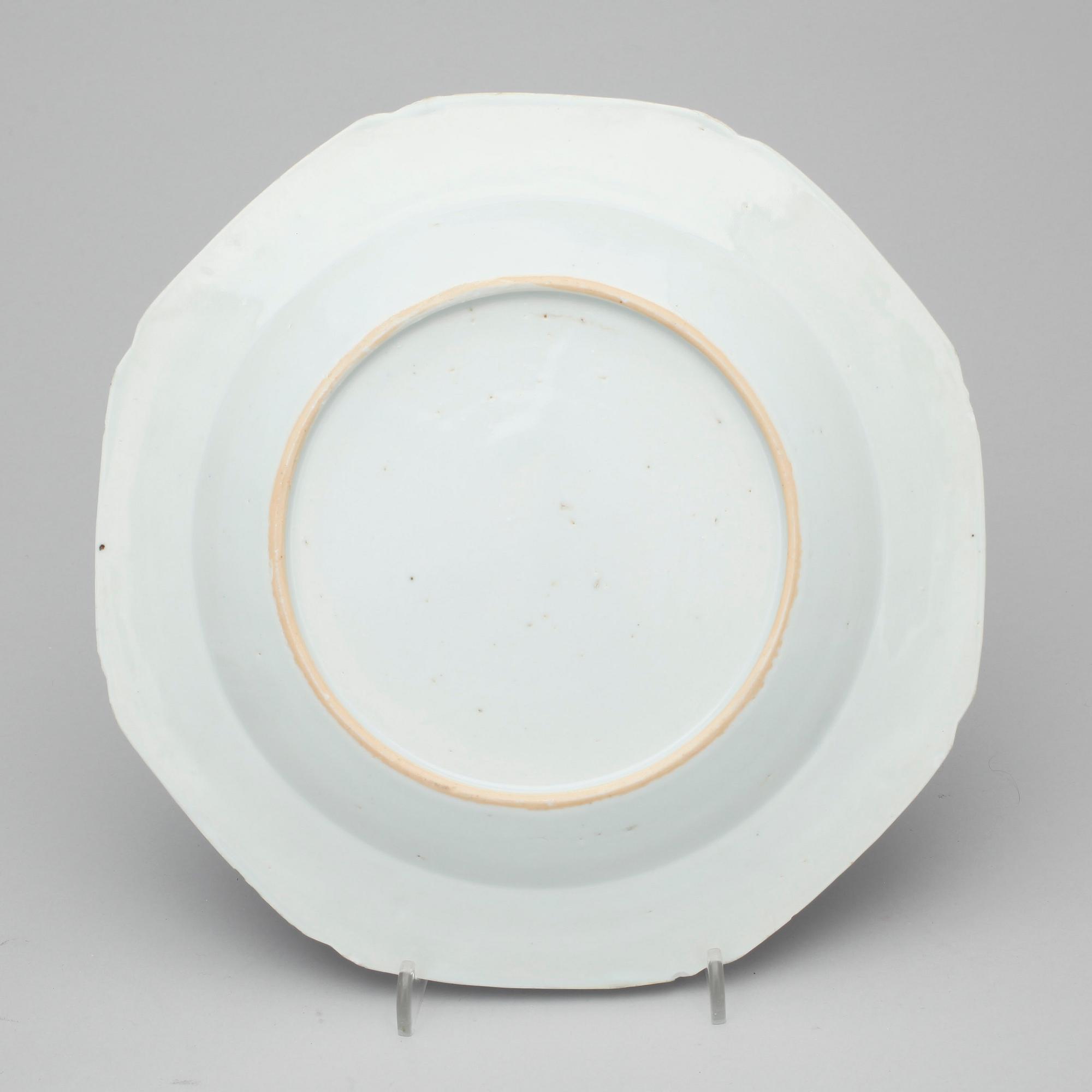 TALLRIKAR, porslin, Kina, Qianlong 1736-1795.