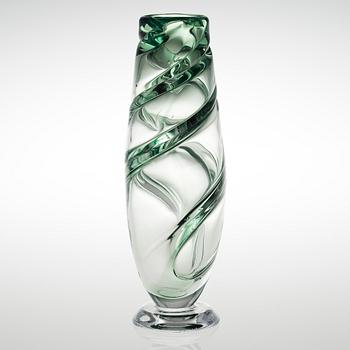 KARI ALAKOSKI, A GLASS SCULPTURE, signed Kari Alakoski Iittala 1998.