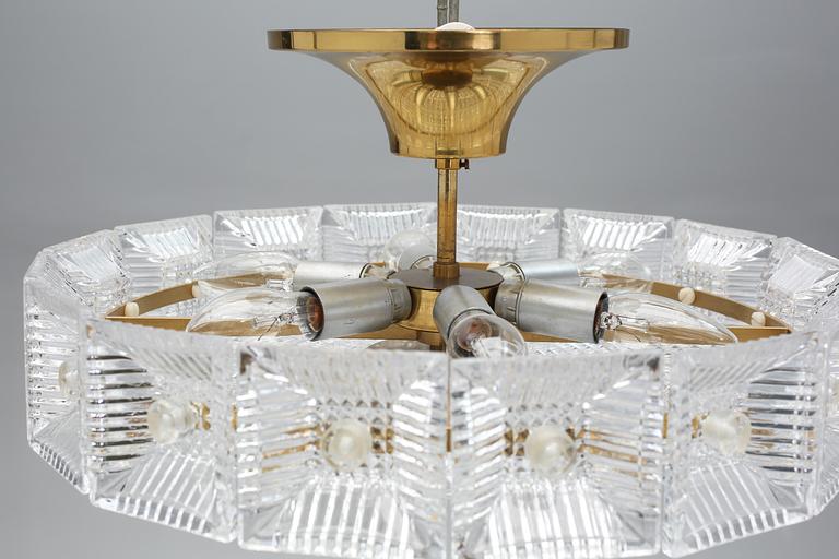 TAKLAMPA, Carl Fagerlund, Orrefors, 1900-talets andra hälft, höjd 17 cm.