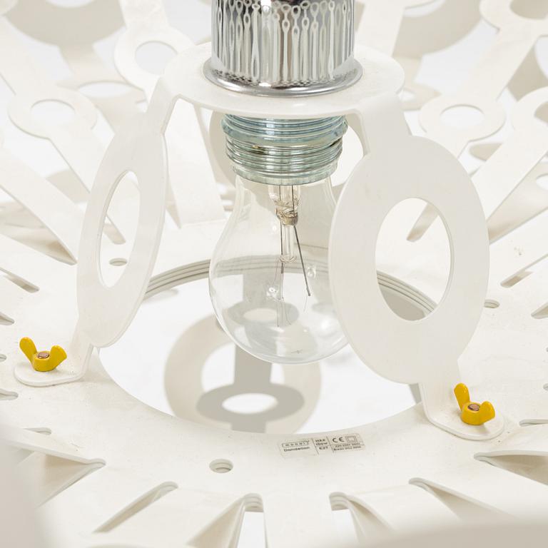 A Richard Hutten celing lamp, 'Dandelion', Moooi.
