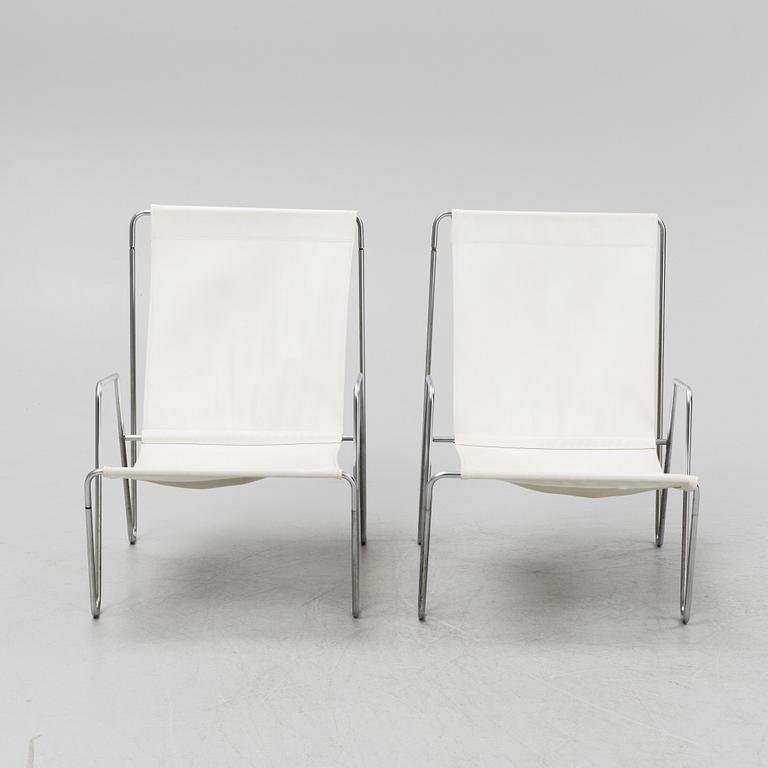 Verner Panton, a pair of 'Bachelor' lounge chairs.