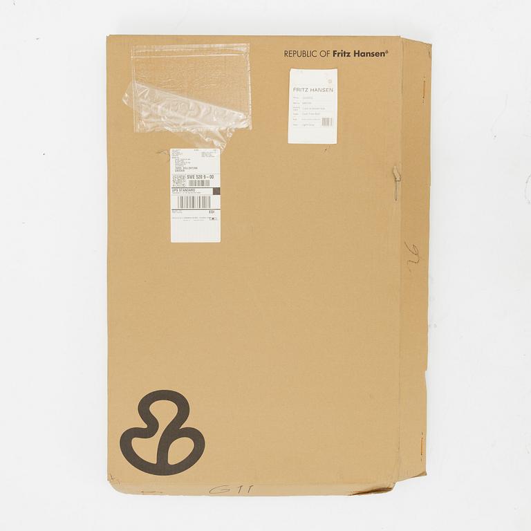 Klädhängare, "Coat Tree Wall",Sidse Werner, Fritz Hansen, Danmark.