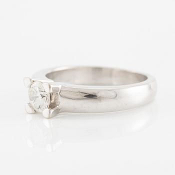 Ring in 18K white gold set with a brilliant-cut diamond weighing 0.49 ct according to the engraving.