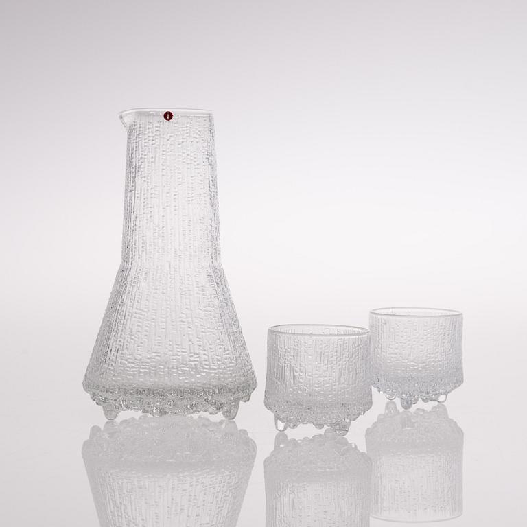 TAPIO WIRKKALA, dricksglas, 12 st samt kanna "Ultima Thule", Iittala, 1970-tal.