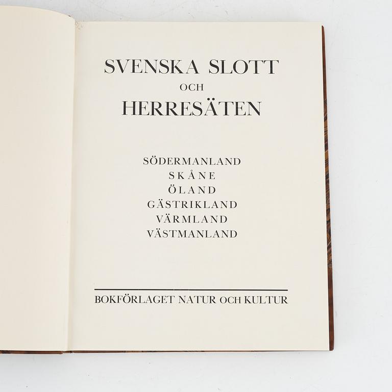 "Svenska slott och herresäten vid 1900-talets början" samt "Ny samling", 7 volymer.