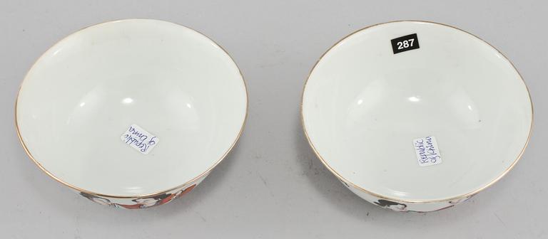 SKÅLAR, 2 par, porslin, Kina, 1900-tal.