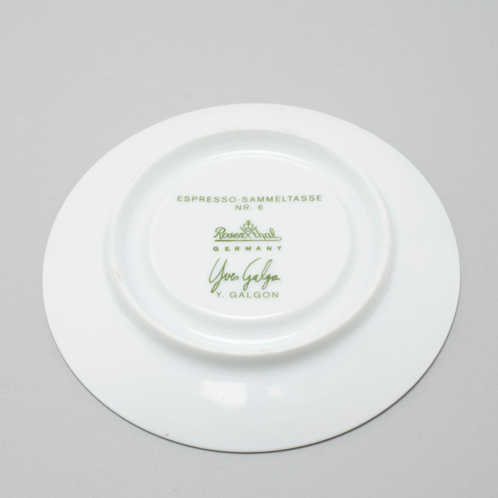 ESPRESSOKOPPAR MED FAT, 12 st espressokoppar, porslin, Rosenthal, 1980/90-tal.