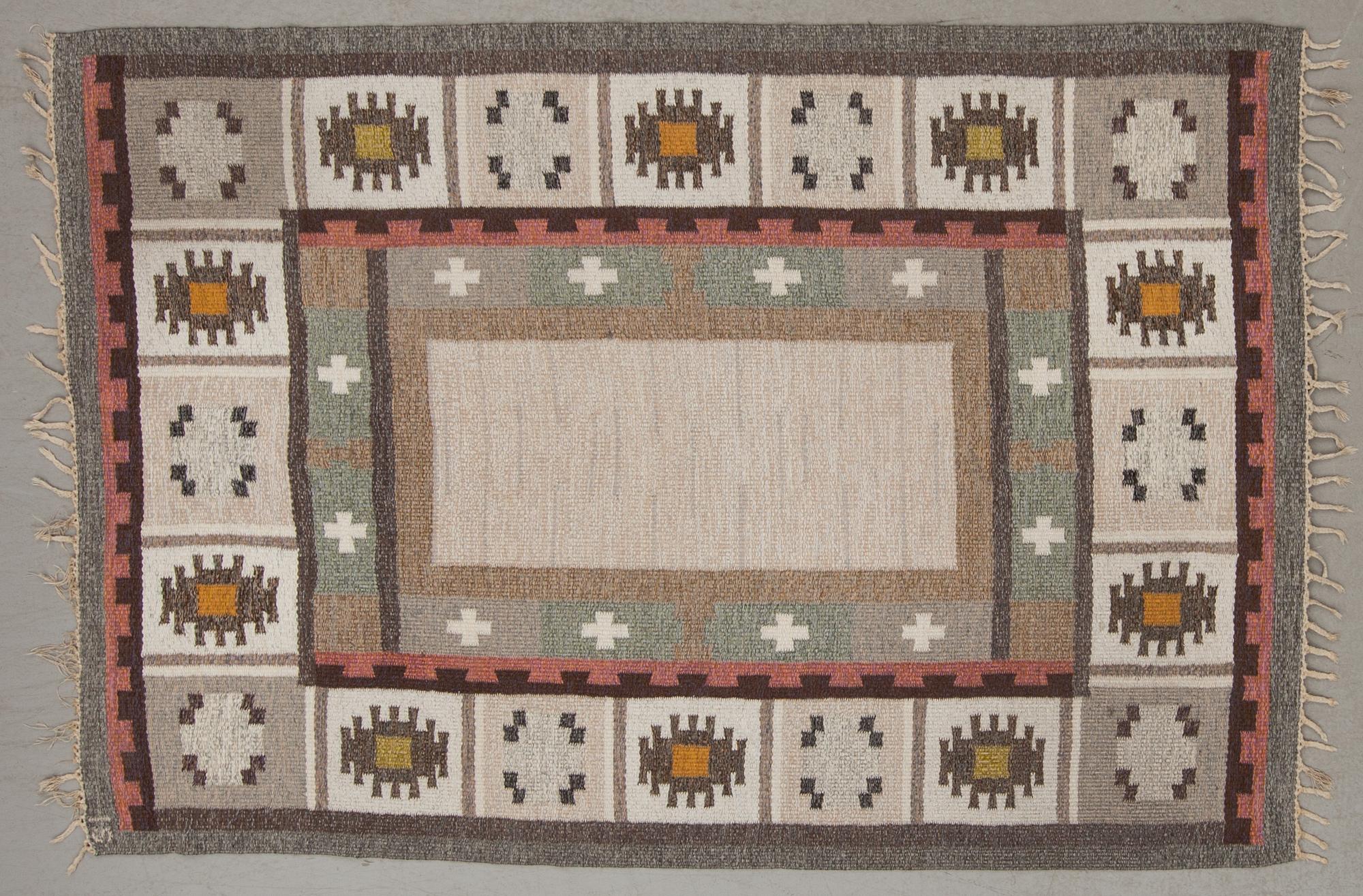 MATTA, rölakan, monogramsignerad IS (Ingegerd Silow). Ca 237 x 169 cm.