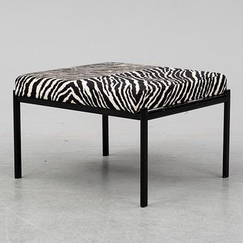 A 'Kiki' bench by Ilmari Tapiovaraa for Artek, designed 1960.