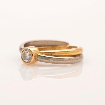Ring, 20k & 18k, with diamond.