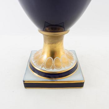 Urn Empire style Hutschenreuther Germany first half of the 20th century porcelain.