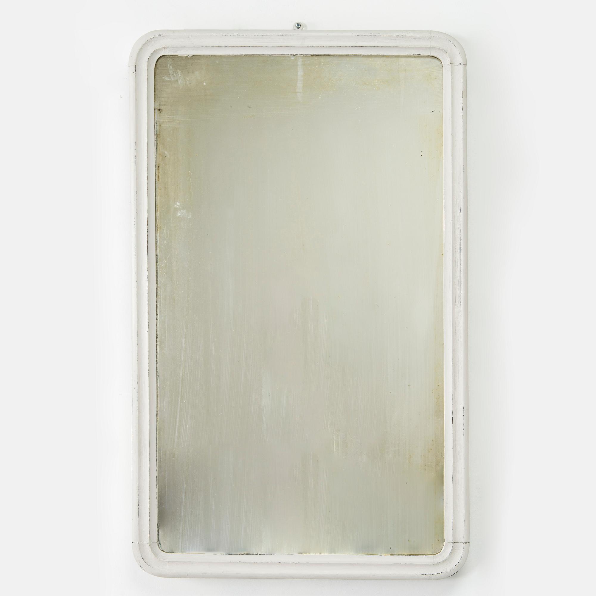 A mirror from circa 1900.