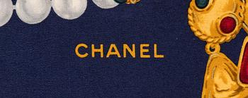 Chanel, huivi.
