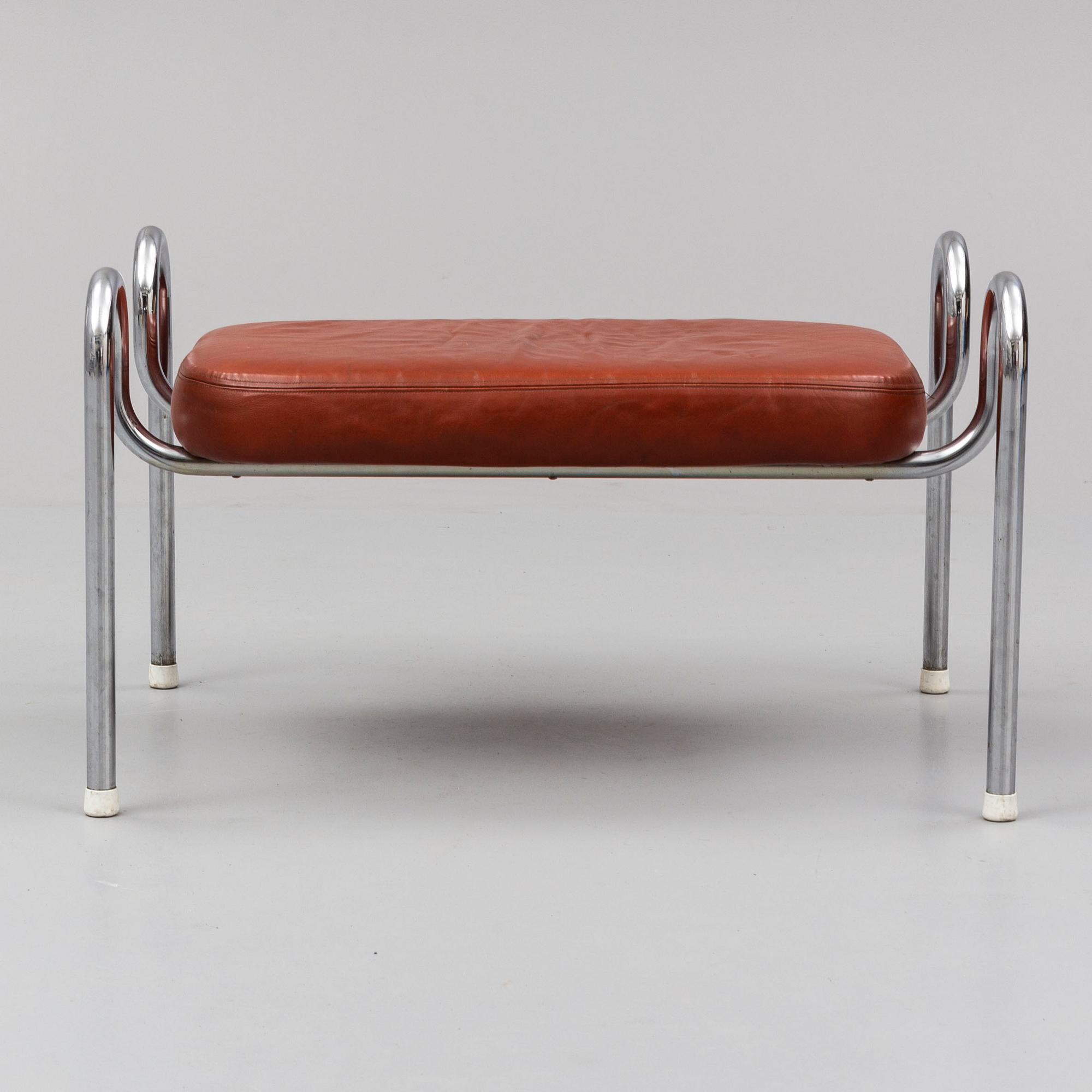 TOMMY SUNDBERG, a 'Sheraton' leather covered tubular steel stool.